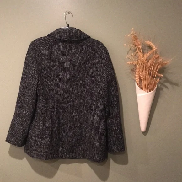 London Fog Black And White Single Breasted Coat Size Medium. EUC - Picture 2 of 6